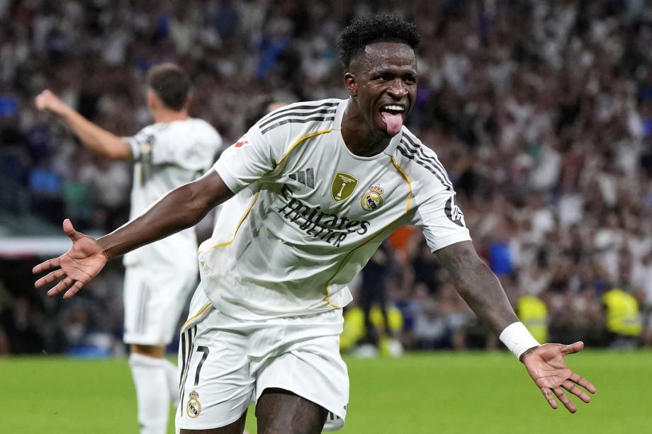 取得金牌只 取得金牌只